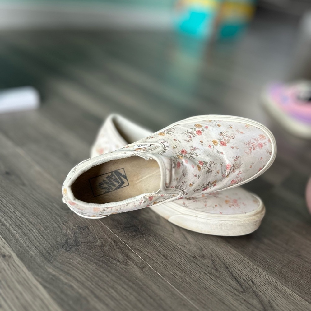 Women’s Vans Slip-on shoes
